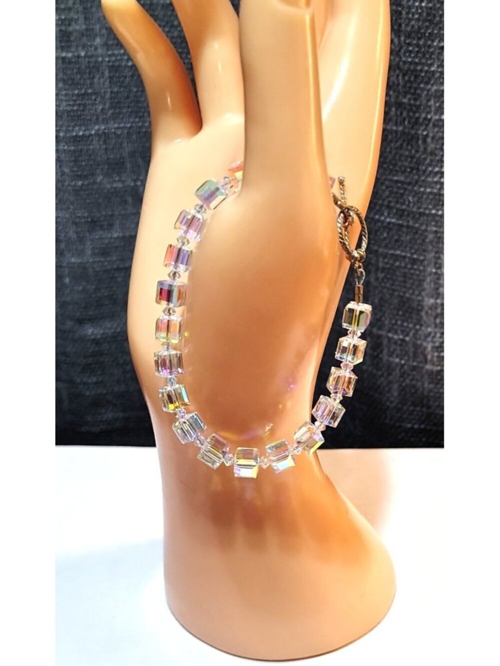 Vtg AB Glass Crystal Iridescent Sparkly Cube Bead Beaded Bracelet 7.5" Toggle